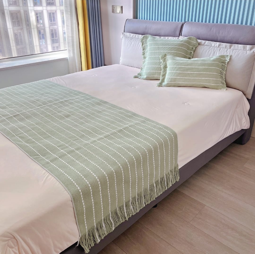 PIECERA ANGELES DEL HOGAR TEJIDA FLECOS 2 PLAZAS KING 210 X 70 CM - 1
