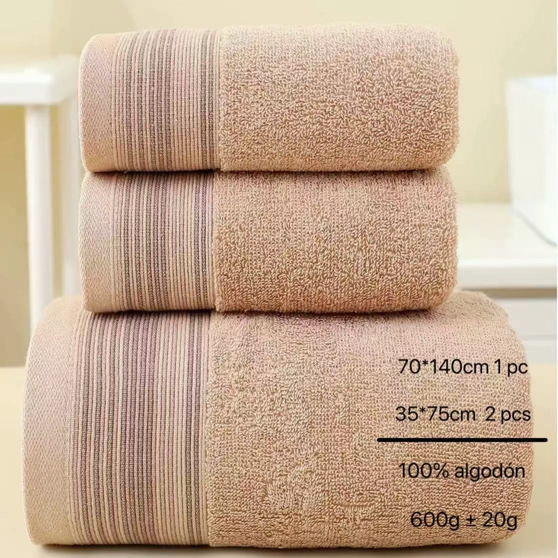 SET DE 3 TOALLAS 100% ALGODON CON DETALLES BORDADOS - 1