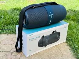 PARLANTE DE LUJO PORTATIL IMPERMEABLE BOOMBOX 4 IRM - 1