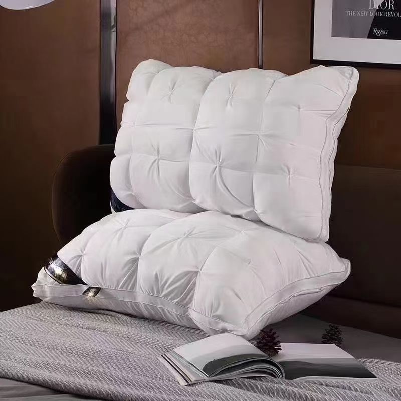 ALMOHADA GENÉRICA ESTÁNDAR FIRME (ALTA CALIDAD) MICRO FIBRA EXTRA SUAVE 45 CM - 1
