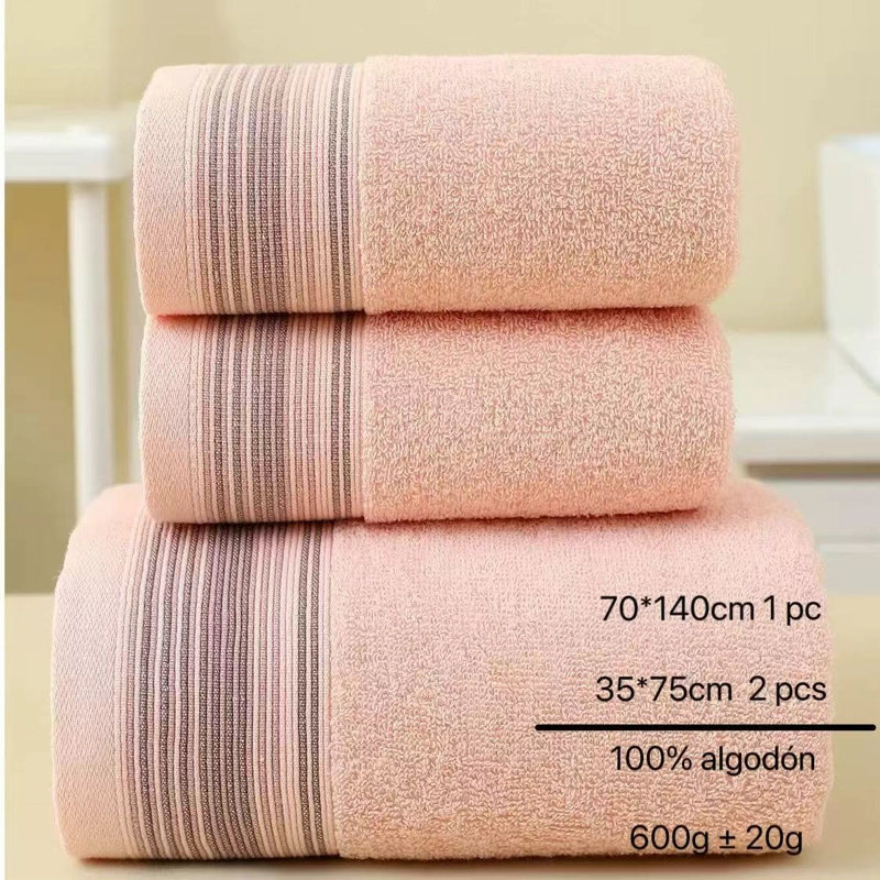 SET DE 3 TOALLAS 100% ALGODON CON DETALLES BORDADOS - 1
