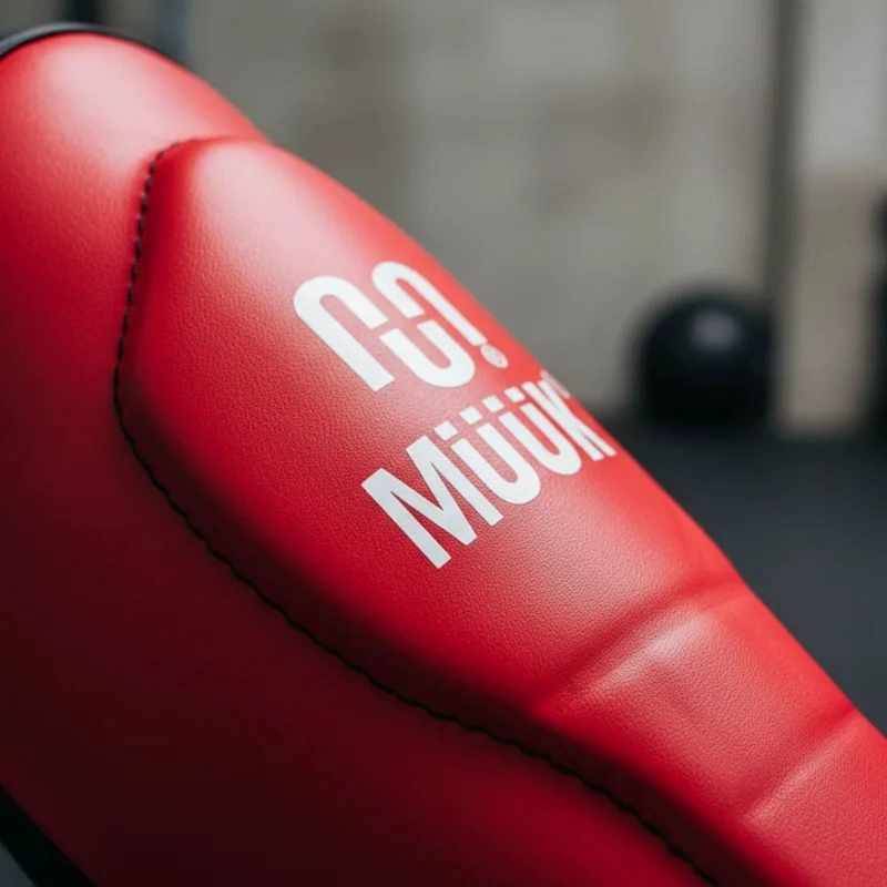 CANILLERA CON EMPEINERA KICK BOXING MMA MUUK CUERO / POLIURETANO PRO ROJO - 5