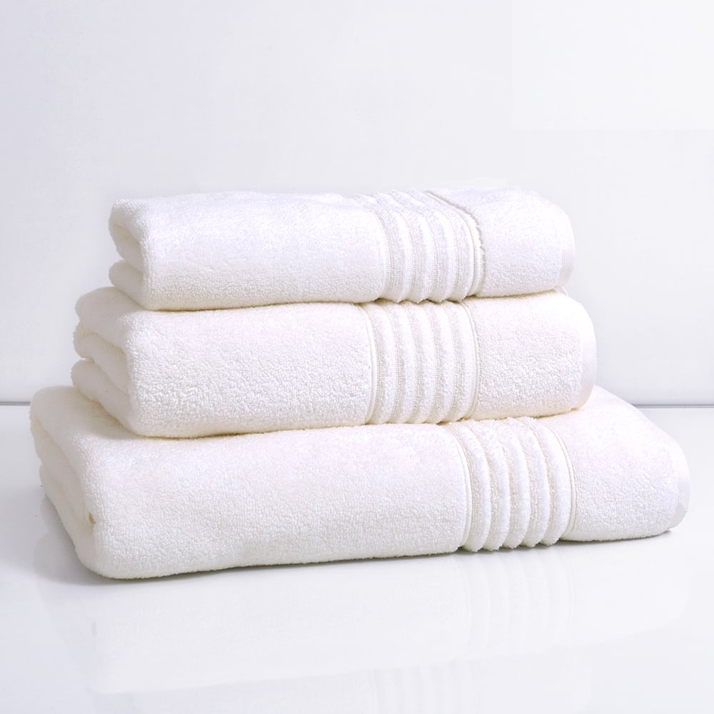 TOALLA FABRICS LISA BAÑO 600 GRS CRUDO - 1