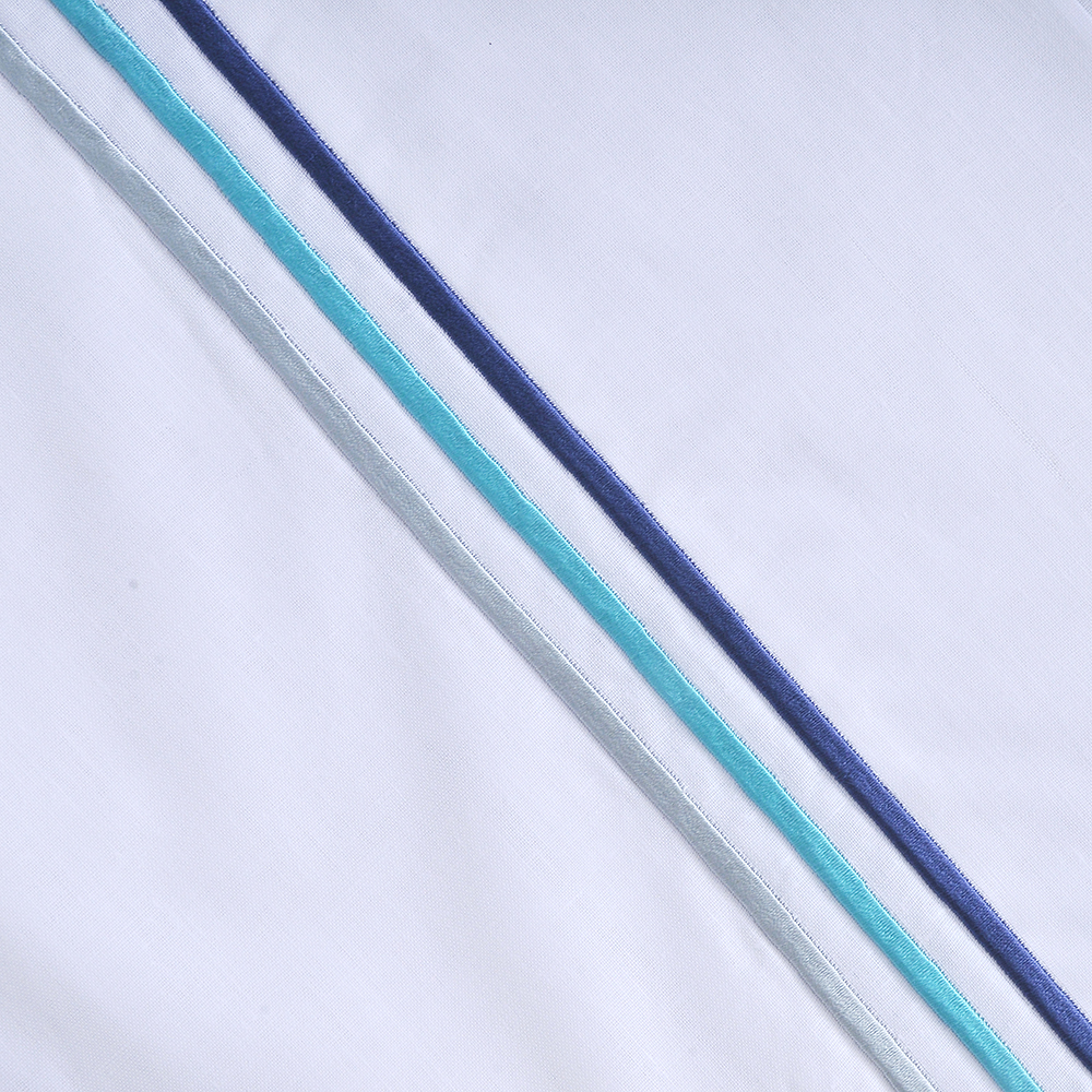 SABANA 144 HILOS BORDADAS BRODERIEKING LINE AZUL - 2