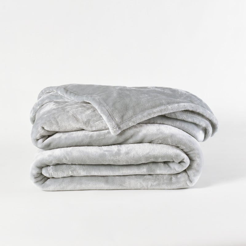 FRAZADA FABRICS BASICA FLANNEL 2 PLAZAS 230 X 230 CM GRIS CLARO - 1