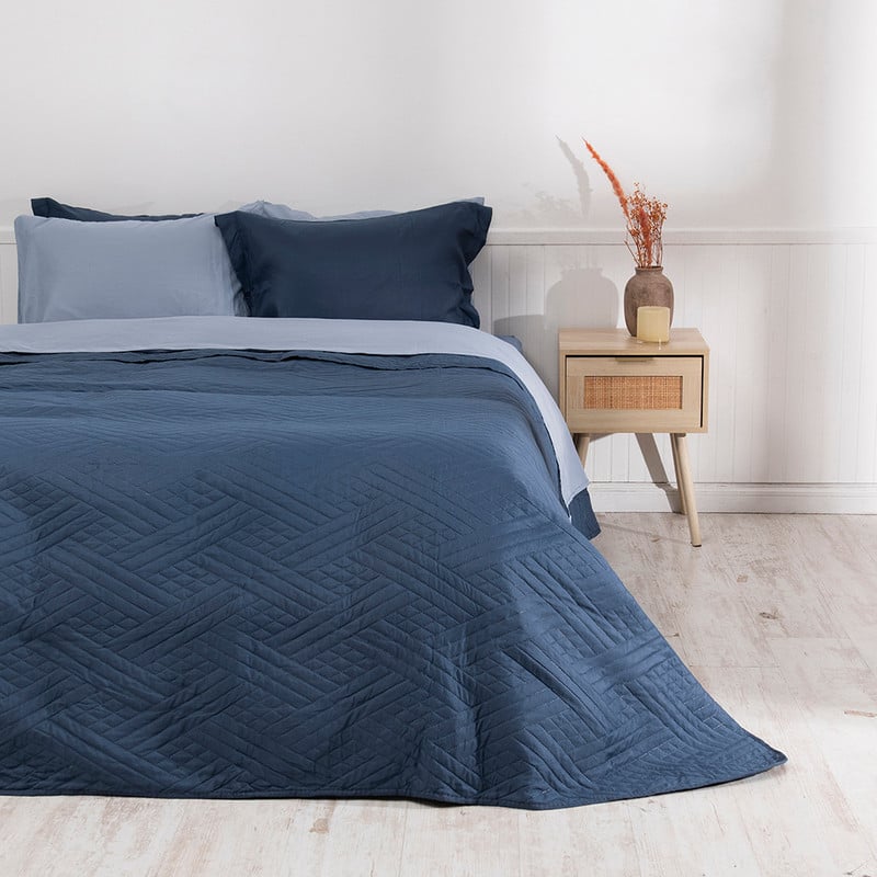 SET QUILT LISO + SABANA LISO KING AZUL - 1