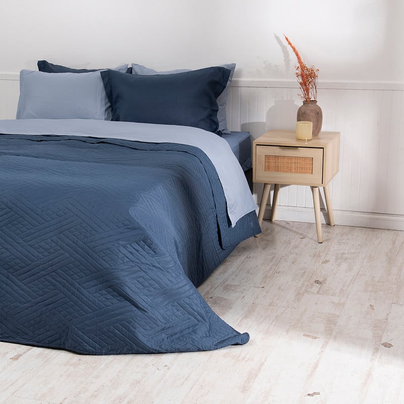 SET QUILT LISO + SABANA LISO KING AZUL - 3