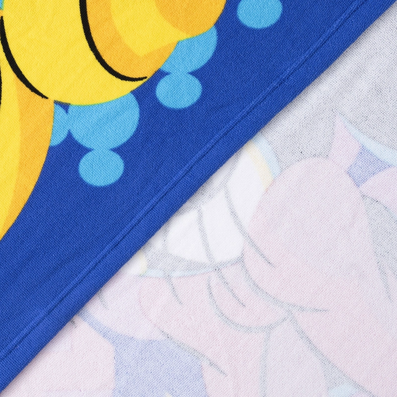 TOALLA PLAYA C/BOLSO 70X140 + 33X23 MINNIE GRAFICA - 3