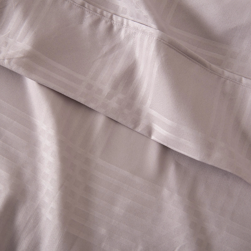 SABANA PLUMETTI EMBOSSED 1.5 PLAZAS VIOLETA - 2