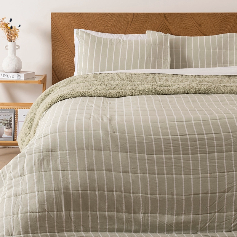 QUILT PALMA CATIONIC SHERPA KING VERDE - 1