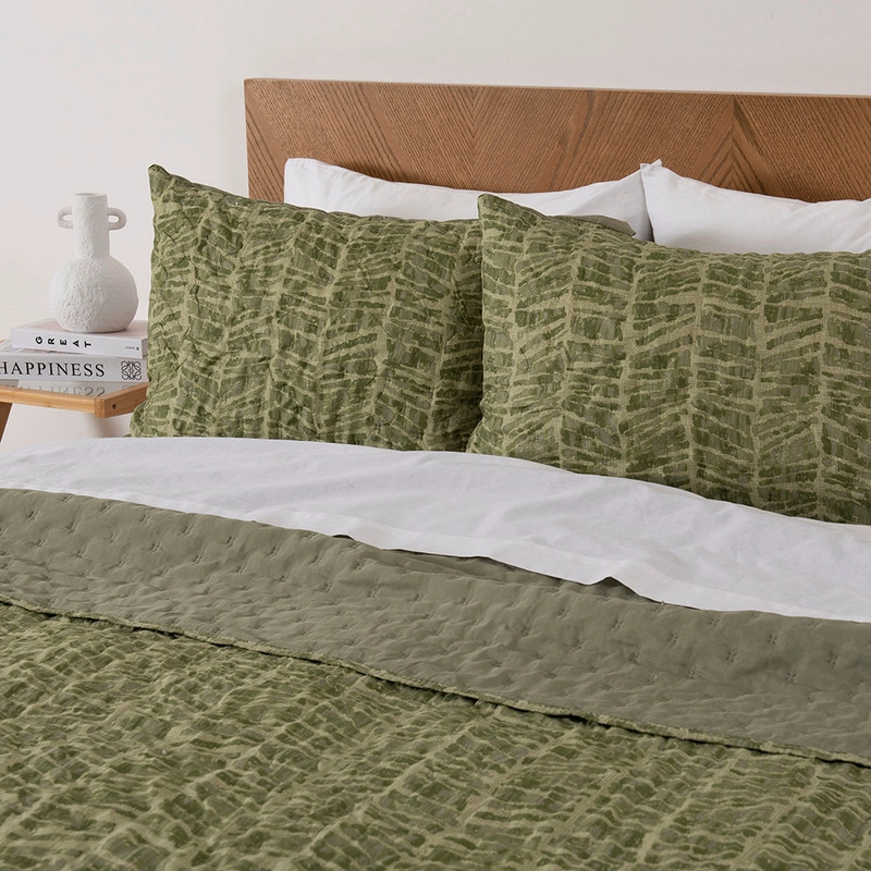QUILT MALLORCA ESTAMAPDO KING TEXTURE - 2
