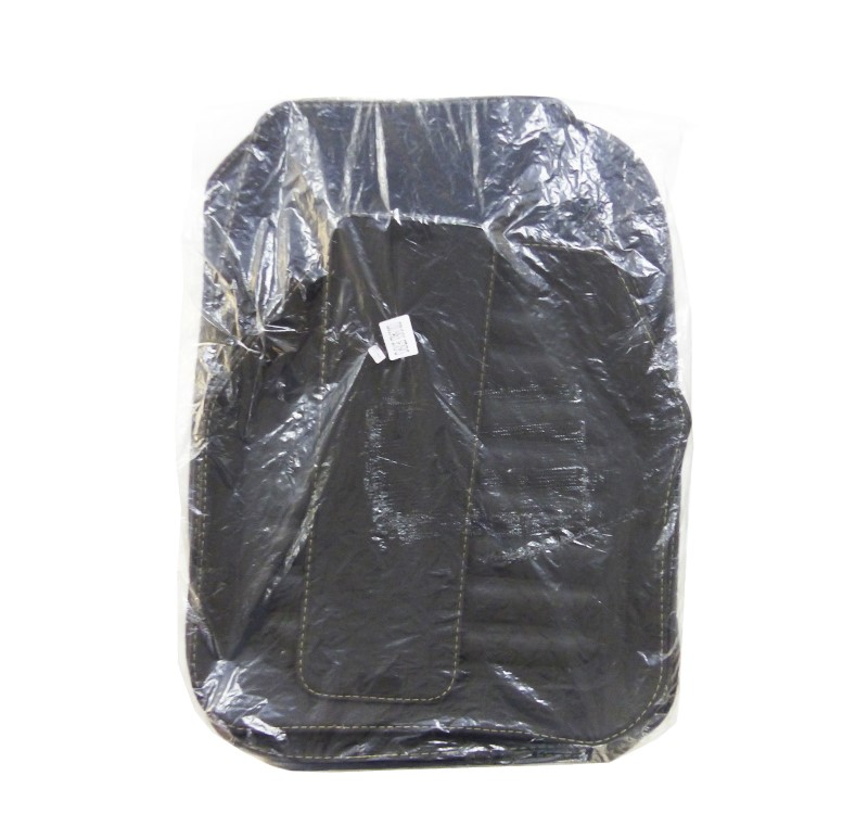ALFOMBRA PARA AUTO ECO CUERO SET X 5 PCS COLOR NEGRO EN BOLSA - 2
