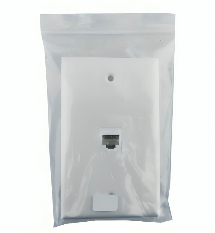 MODULO CONECTOR RJ-45 PARA MURO CAT 6 HEMBRA EN COLOR BLANCO EN BOLSA - 1