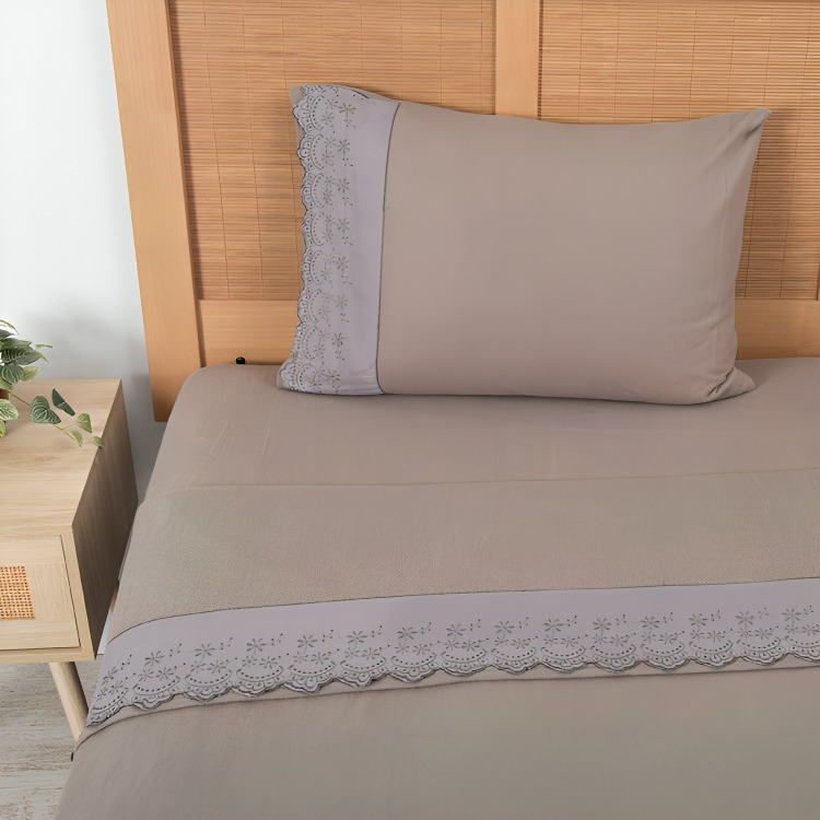 JUEGO DE SÁBANAS POLAR LISA BRODERIE 1.5 PLAZAS / TAUPE – MASHINI - 2