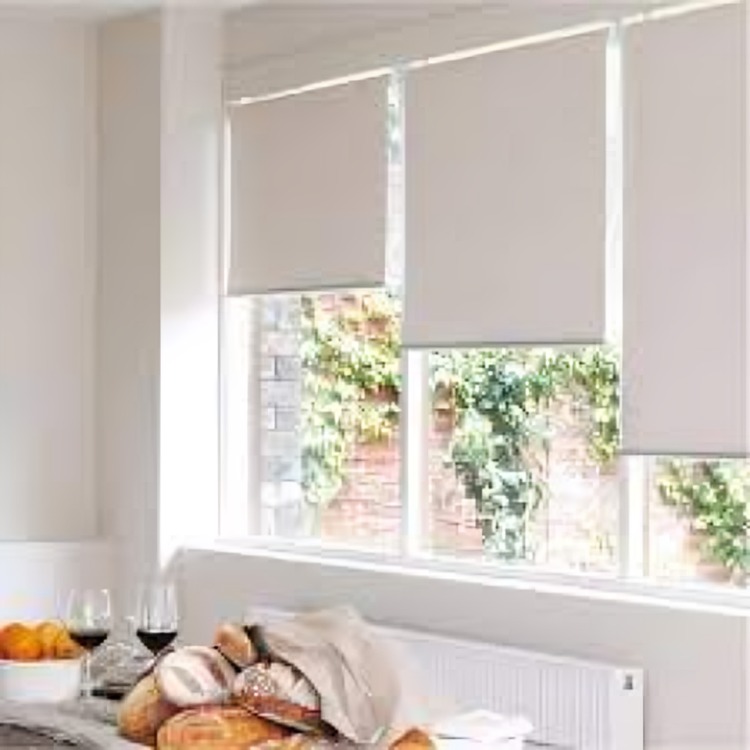CORTINA ROLLER BLACKOUT 120X250CM / BEIGE – DORAL - 4