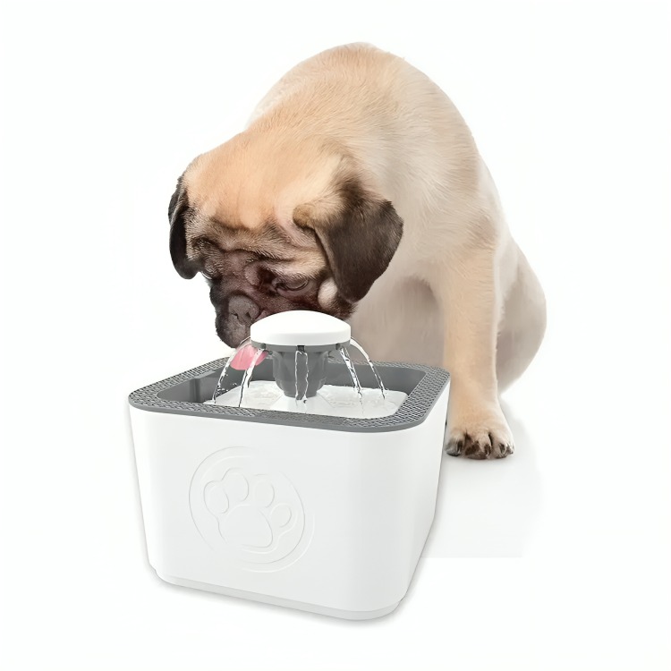 FUENTE DE AGUA BEBEDERO PARA GATOS Y PERROS DE 2.5 LITROS - 4