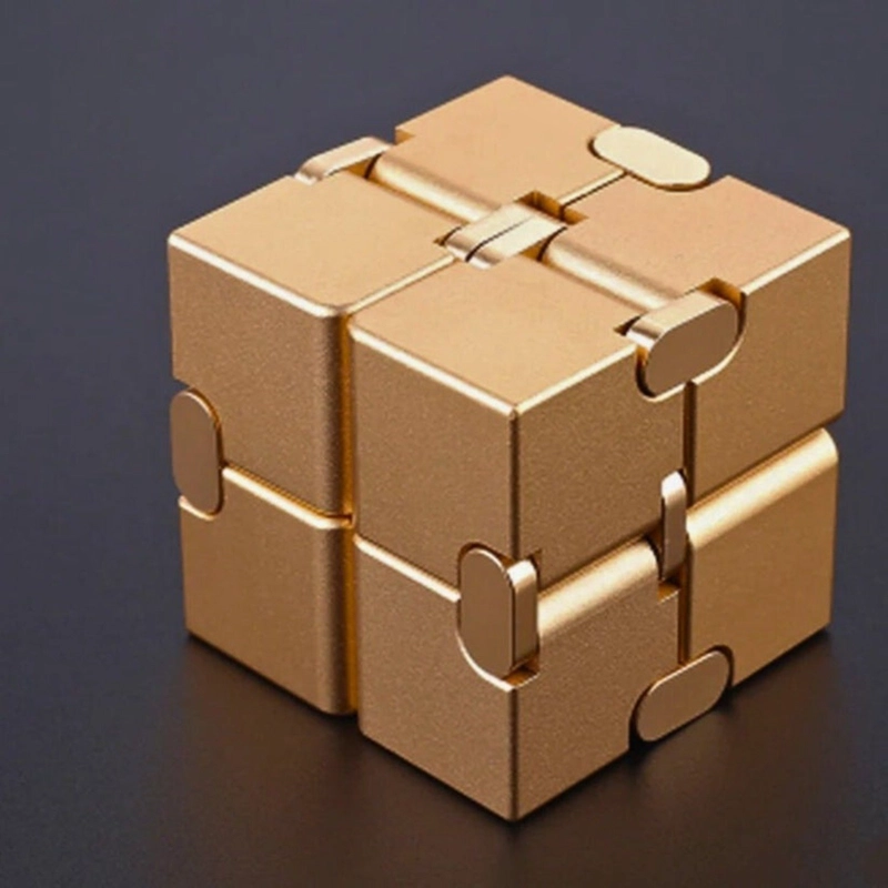 JUGUETE FIDGET CUBE INFINITO ANTI ESTRE S DORADO - 3