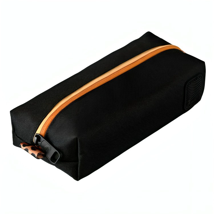 ESTUCHE KOSS / BLACK ANIMAL – TORRE - 1