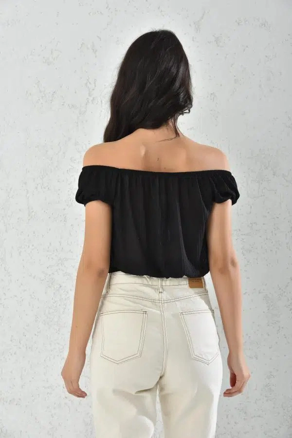 BLUSA MUJER HOMBROS BAJOS NEGRA - 3