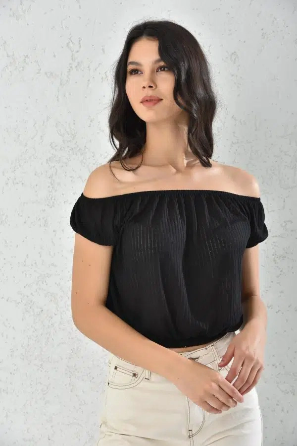 BLUSA MUJER HOMBROS BAJOS NEGRA - 5