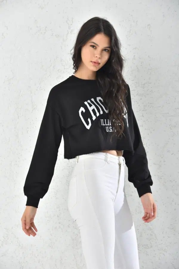 POLERON CROP TOP MUJER NEGRO CON CAPUCHA - 2