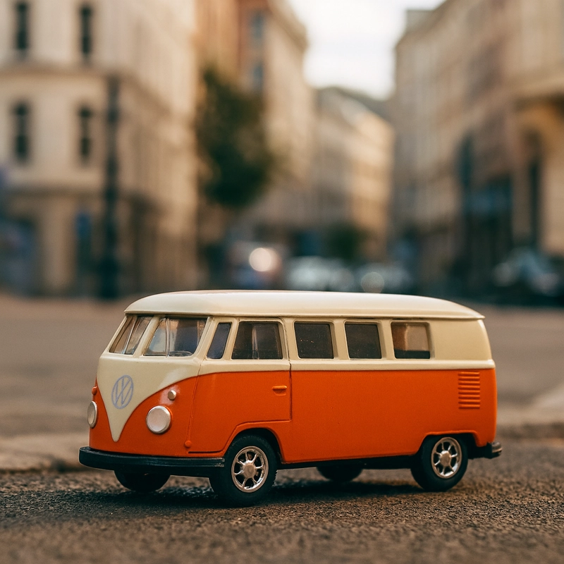 SUV VOLKSWAGEN T1 BUS ESCALA 1:60 - WELLY - 5