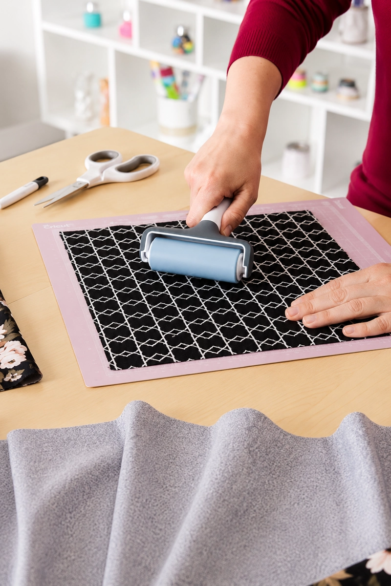RODILLO PARA PLANCHAS DE CORTE BLANCO CRICUT - 2
