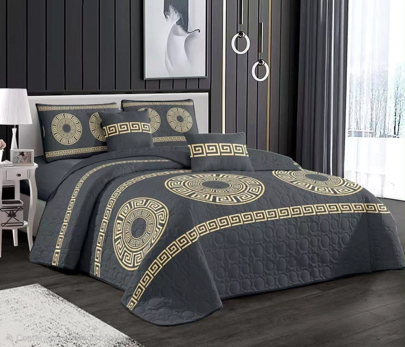 COBERTOR QUILT DE VERANO 2 PLAZAS CUBRECAMAS COLOR GRIS PLOMO CON PATRONES DORADOS - 2