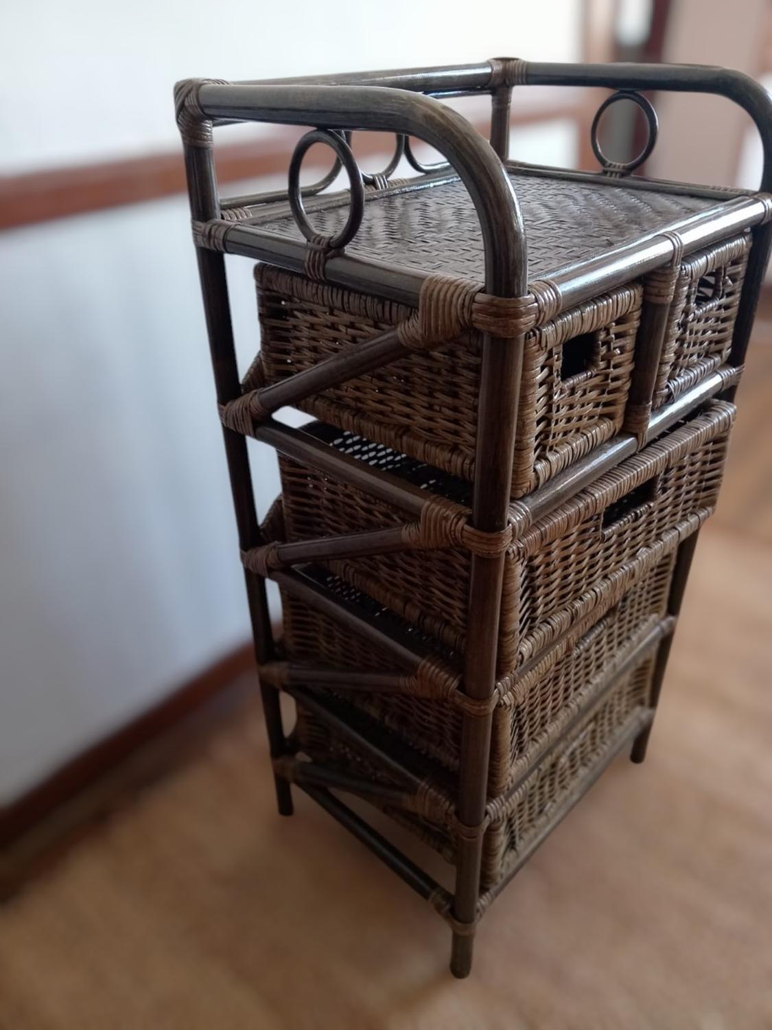 REPISA DE RATTAN NATURAL - 2