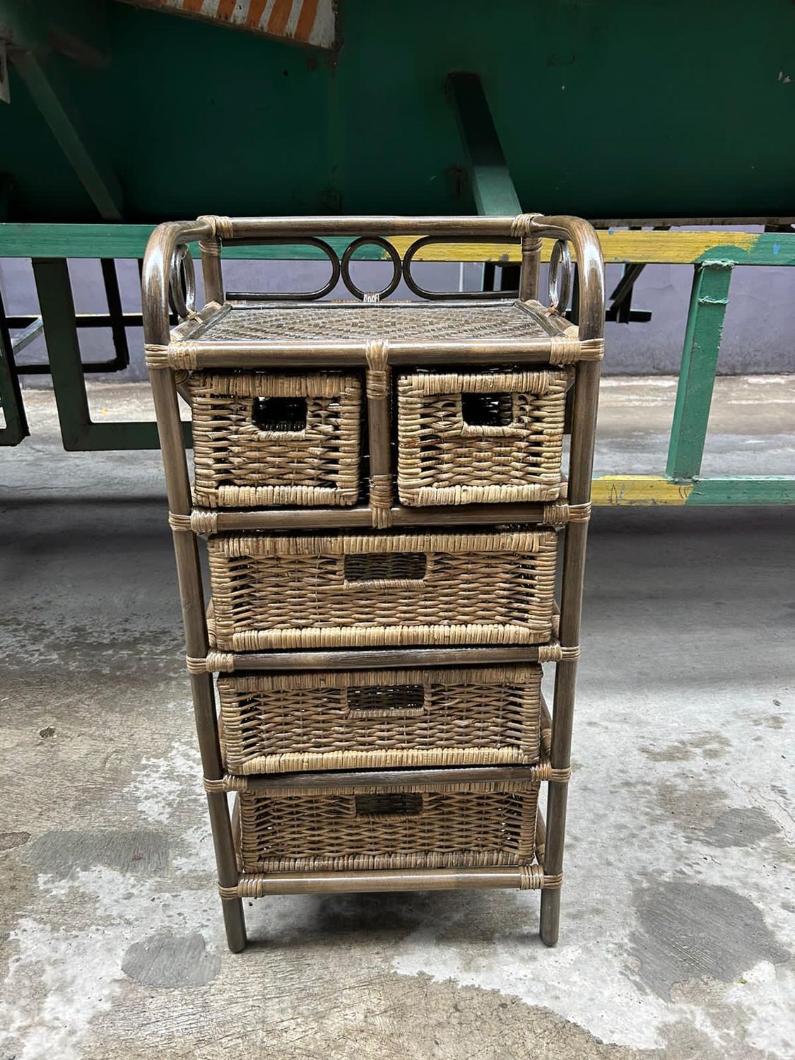 REPISA DE RATTAN NATURAL - 6