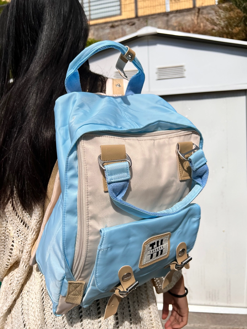 MOCHILA FEMENINA DISEÑO CLASICO A PRUEBA DE AGUA 37 LITROS - 4