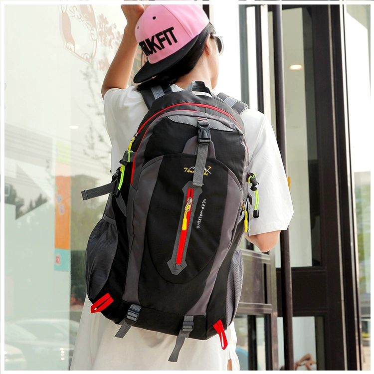 MOCHILA MULTIFUNCIONAL OUTDOOR IMPERMEABLE PARA NOTEBOOK Y VIAJES - 6
