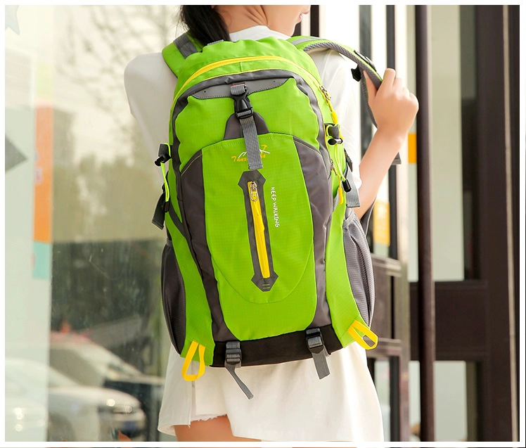 MOCHILA MULTIFUNCIONAL OUTDOOR IMPERMEABLE PARA NOTEBOOK Y VIAJES - 4