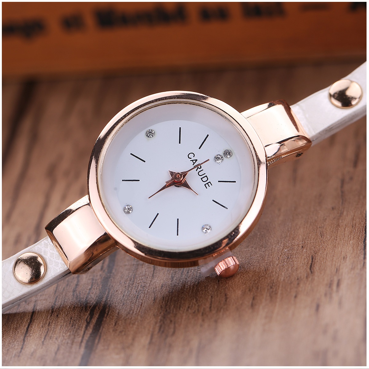 RELOJ MUJER CUARZO LUJO PERSONALIZADO ES CON INCRUSTACIONES Y PULSERA - 3
