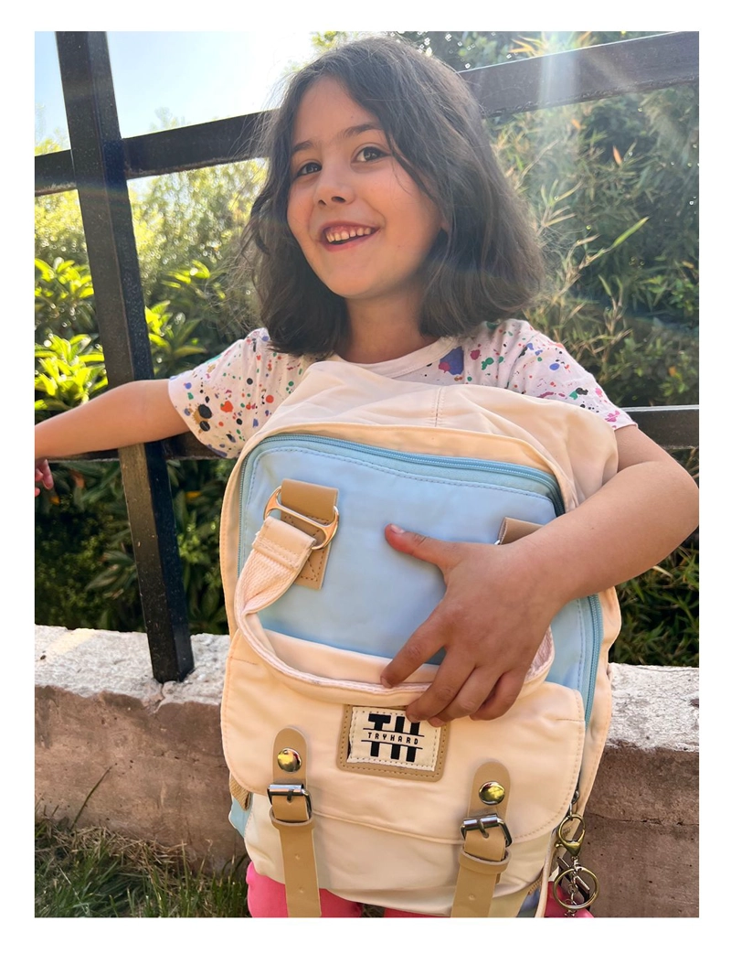 MOCHILA FEMENINA DISEÑO CLASICO A PRUEBA DE AGUA 37 LITROS - 3