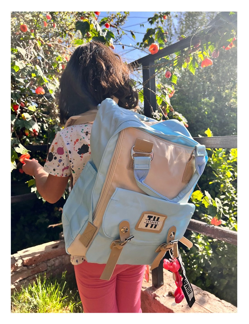 MOCHILA FEMENINA DISEÑO CLASICO A PRUEBA DE AGUA 37 LITROS - 3