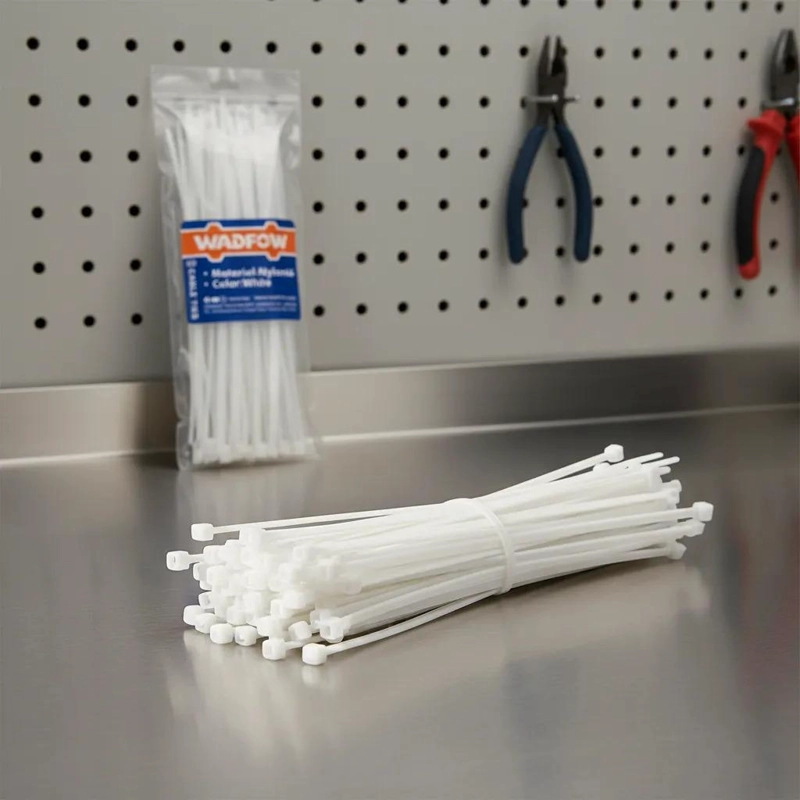 SET DE 100 AMARRAS PLASTICAS WADFOW 4.8X300 MM 22 KG BLANCO NEGRO - 1