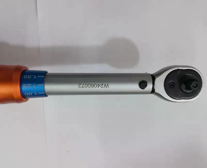LLAVE DE TORQUE TORQUIMETRO 5-25NM 1/4 WADFOW AZUL - 6