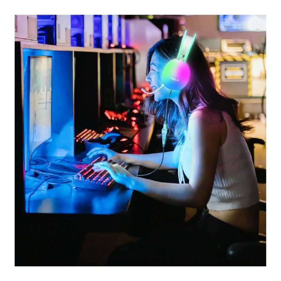 AUDÍFONOS CLICK VENTAS WK30 RGB BLUETOOTH 5.3 MICRÓFONO - 2