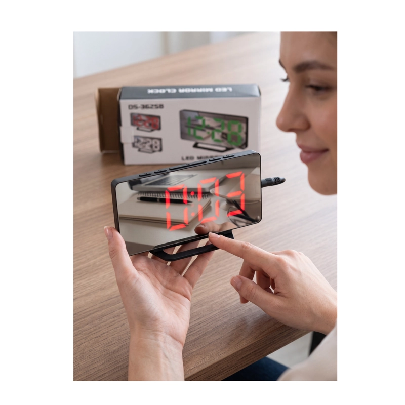 RELOJ DESPERTADOR DIGITAL LED MIRROR EFECTO ESPEJO - 5