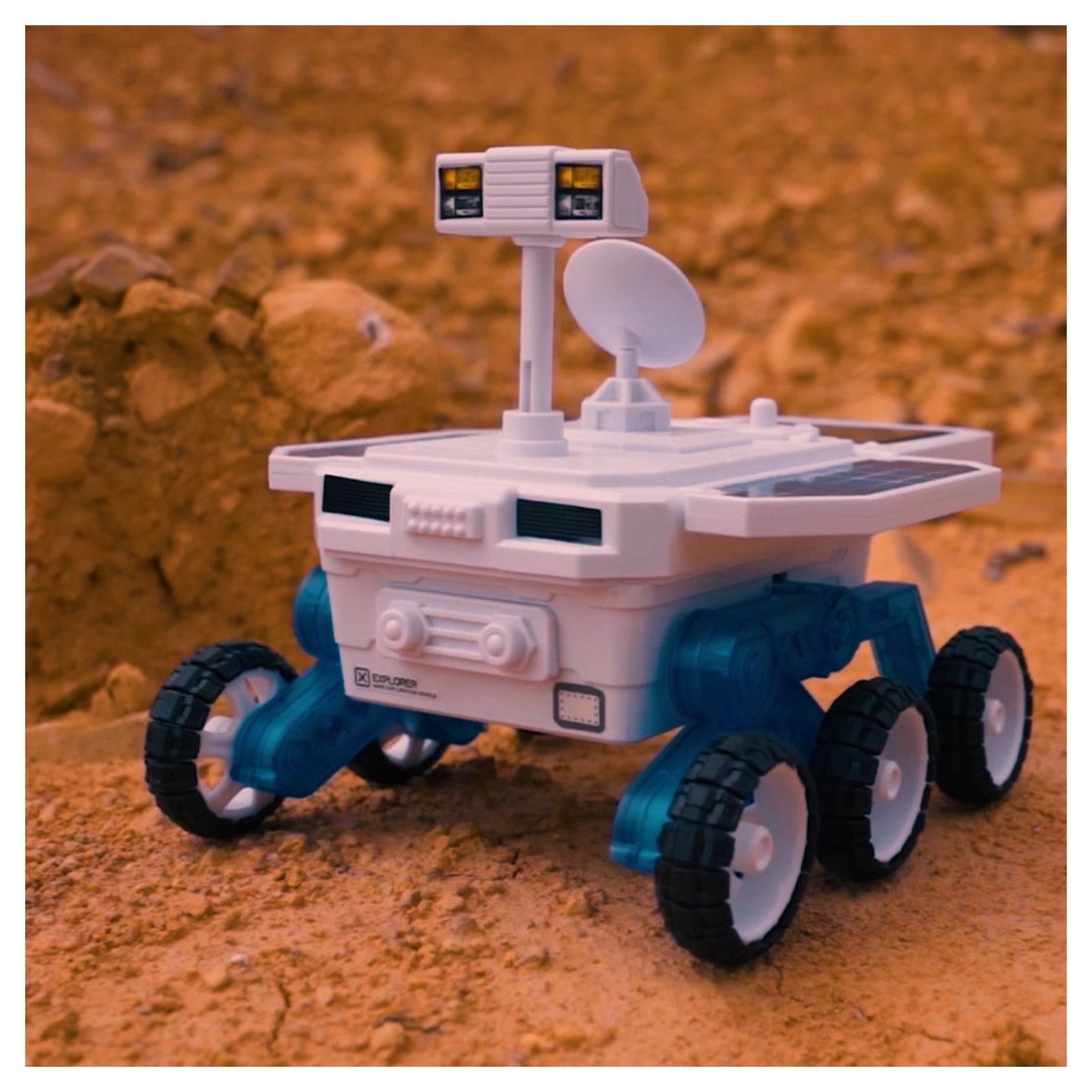 JUGUETE DE CONSTRUCCION CARRO SOLAR Y A BATERIA 4X4 6 RUEDAS - 5