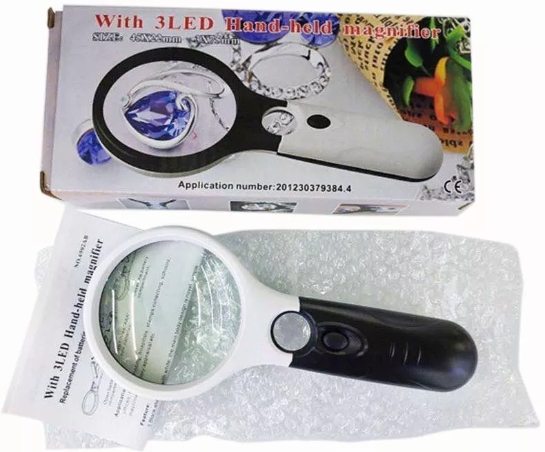 LUPA DE LECTURA CON ILUMINACIÓN LED CON LUZ UV - 3