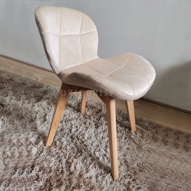 COMEDOR MESA MEDLOCK DE VIDRIO 140X90CM + 4 SILAS MARIPOSA VELVET BEIGE - 3