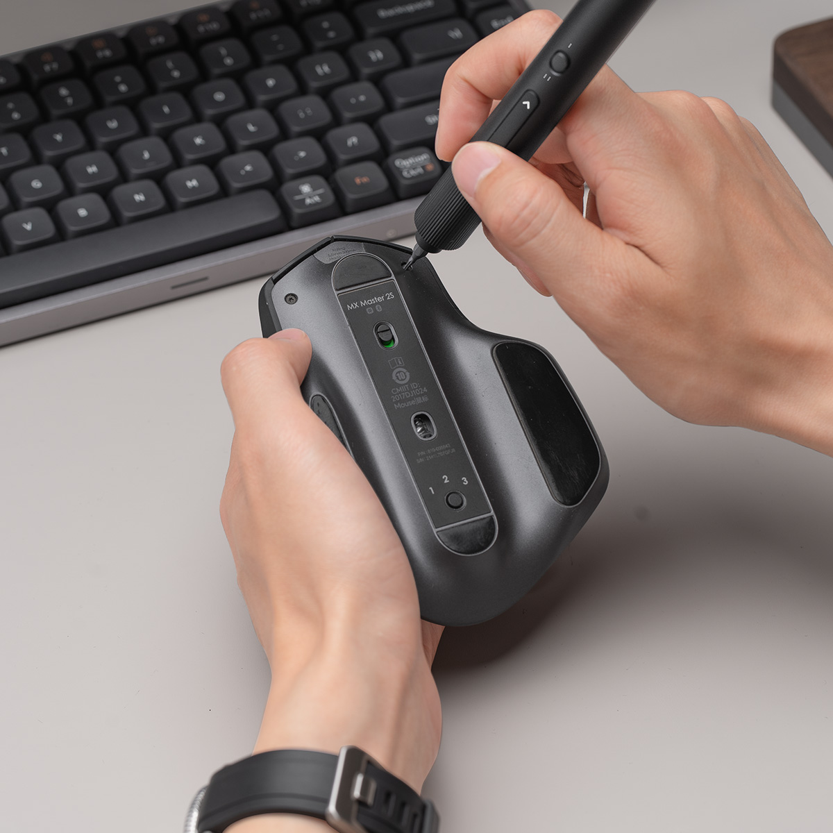HOTO DESTORNILLADOR ELE CTRICO DE PRECISION ADV 25 PIEZAS - 7