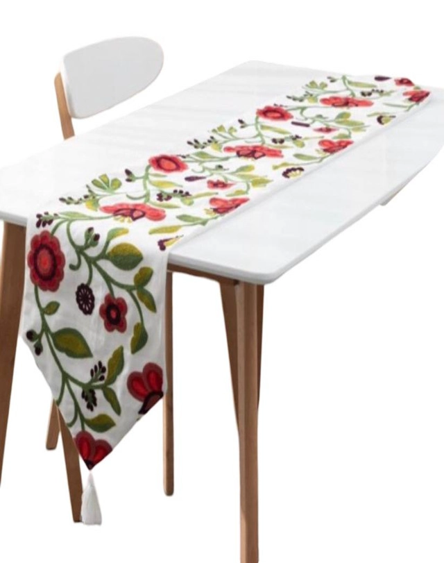 CAMINO DE MESA BORDADO ELEGANTE 33 X 180CM - 1