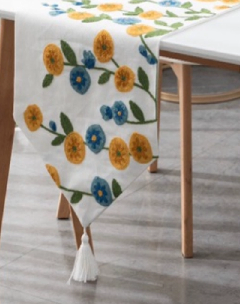 CAMINO DE MESA BORDADO ELEGANTE 33 X 180CM - 2
