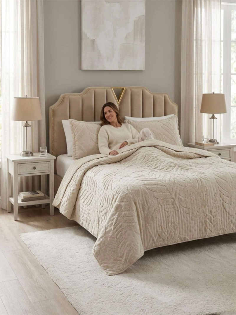 QUILT DE VERANO TUFTING LIVIANO DISEÑO GEOME TRICO KING / SUPER KING SERIE 3 - 2