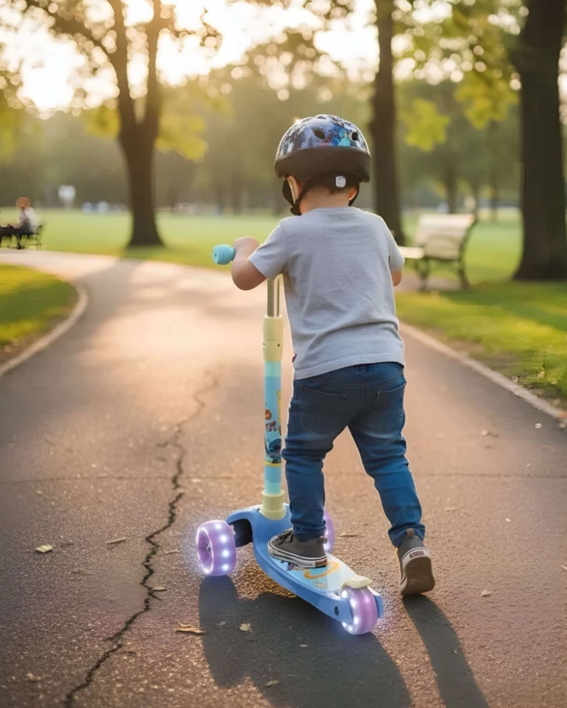 SCOOTER NIÑAS PLEGABLE DISEÑO STICH - 1