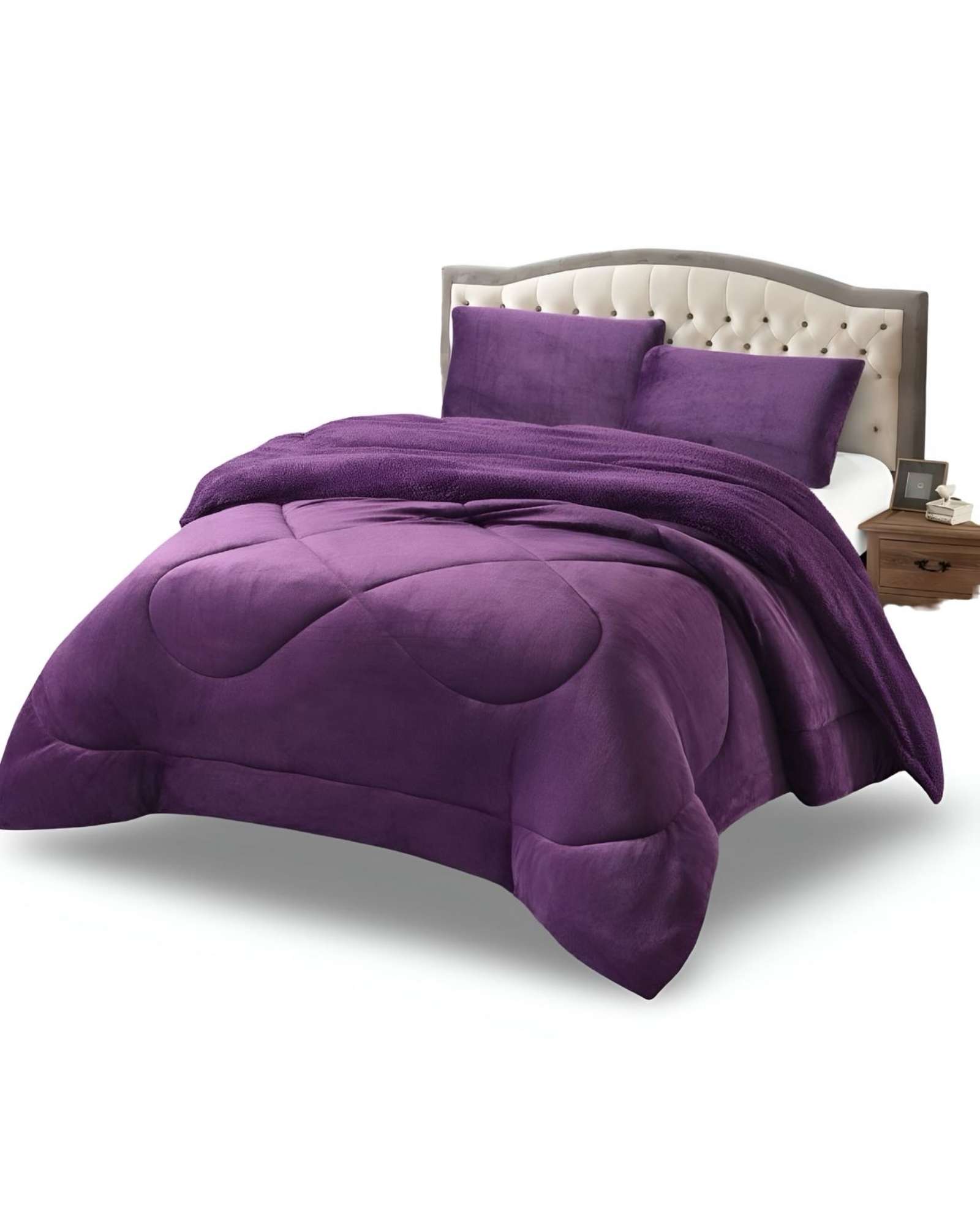 CUBRECAMA PLUSH CON CHIPORRO ACOLCHADO LISO KING - 1