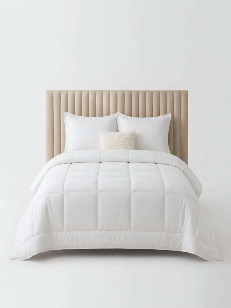 CUBRECAMA QUILT KING DELGADO RESISTENTE A ARRUGAS - 3
